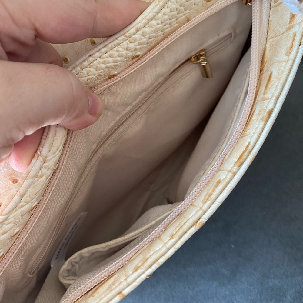 Le Miel Vegan Ostrich Embossed Crossbody Bag Ivory Gold Hardware NWT - Picture 9 of 12